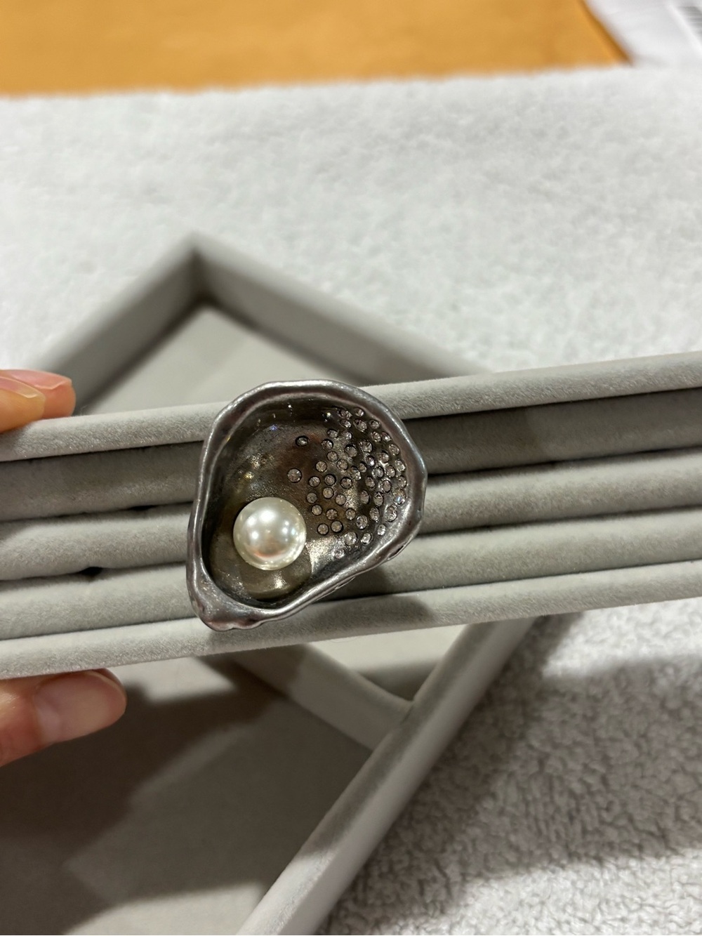 kate spade Silver Oyster Pearl Ring